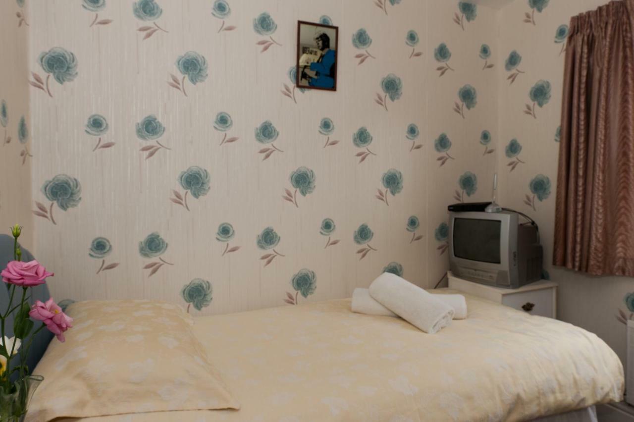 טלפורד Birtley House Guest House B&B מראה חיצוני תמונה